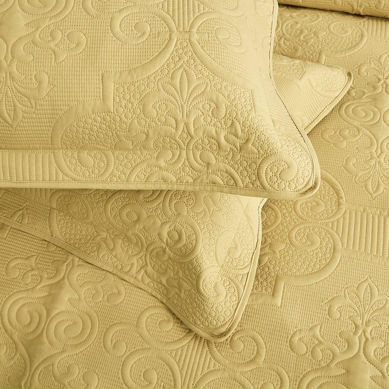 CHIXIN Quilt Queen Size - Damask Paisley Bedspread Coverlet Set - Classic & Gorgeous Style Bedding Cover, Ultrasonic Quilting, Reversible, Lightweight, 4 Piece, Honey Gold - Image 5